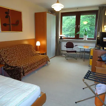 Air Boardinghouse Tulip Stockum, Zu Fuss - 3 Minuten Zur Messe 4* Dusseldorf