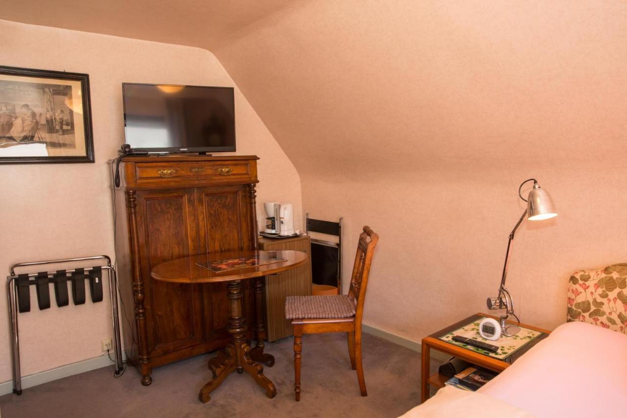 Gasthof Air Boardinghouse Tulip Stockum, Zu Fuß - 3 Minuten Zur Messe 4*