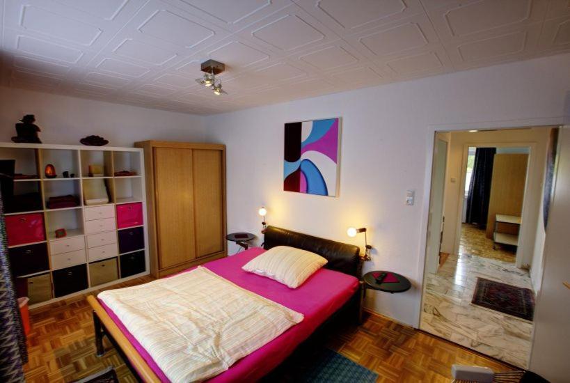 Air Boardinghouse Tulip Stockum, Zu Fuß - 3 Minuten Zur Messe Gasthof Düsseldorf